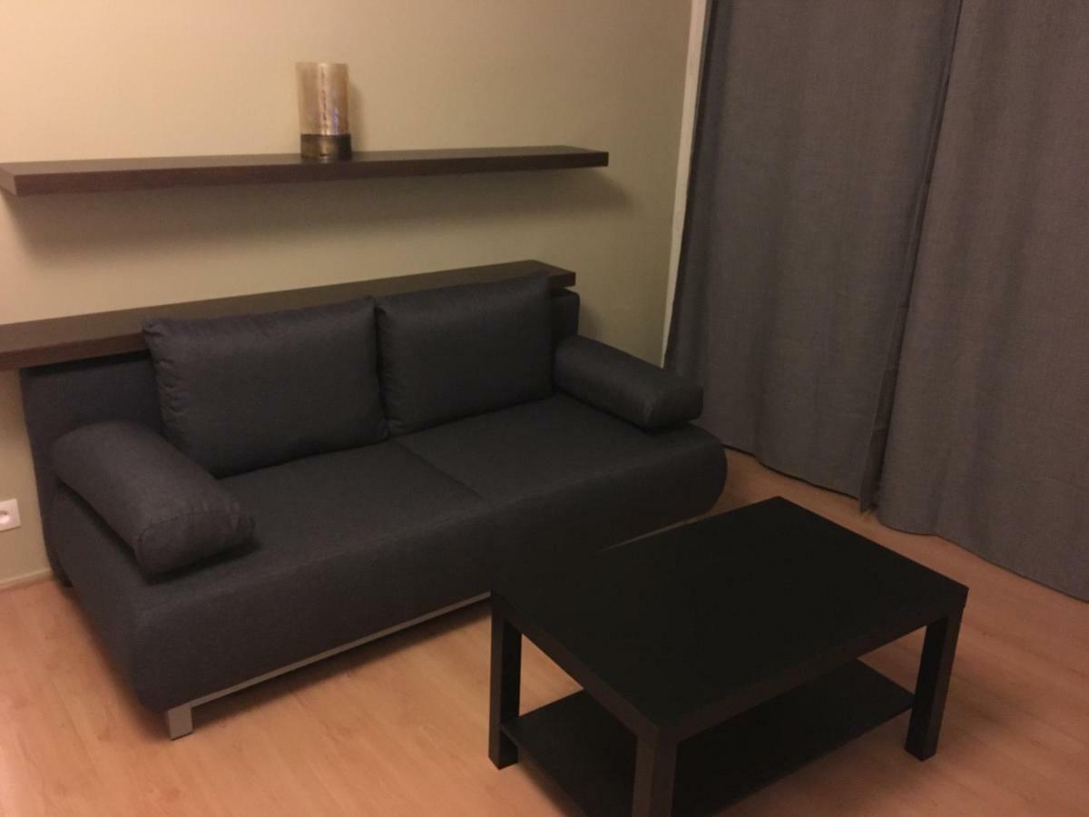 Studio Proche Du Vieux Lille Avec Place De Parking La Madeleine  Exteriör bild
